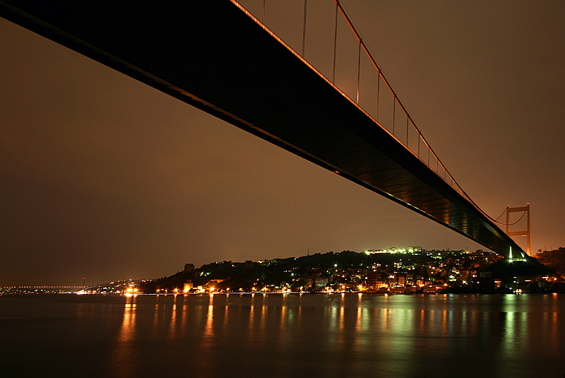 istanbul_by_tamergunal.jpg