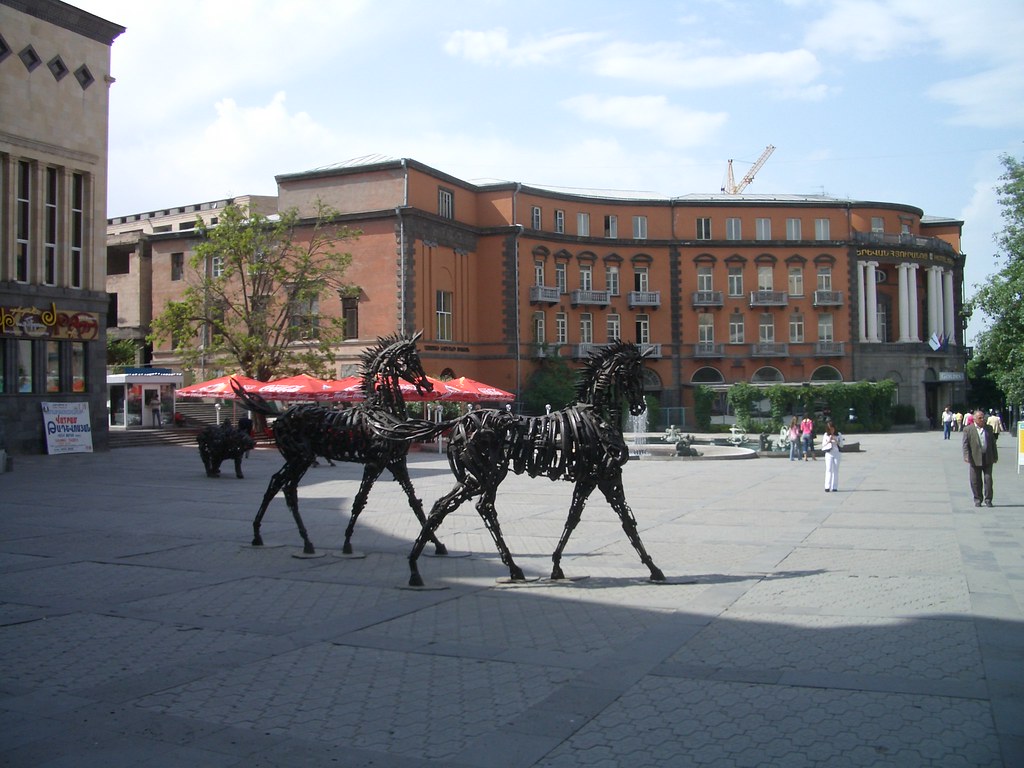 516938920_90cddf6197_b.jpg