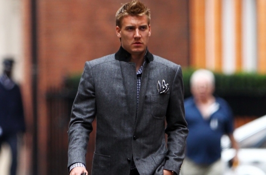 bendtner_23323232.jpg