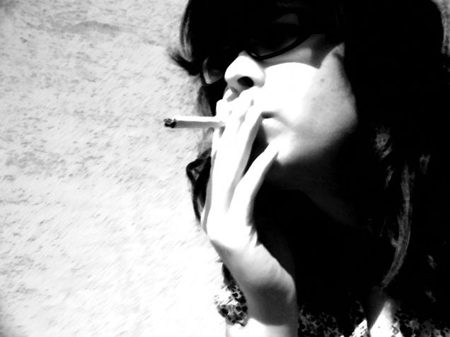 cigarette_and_smoke_by_szvetlana.jpg