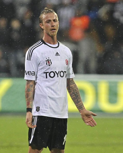 guti-adali-3455s.jpg
