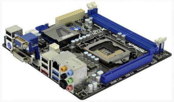 asrockz68m-itx-htboard02-dh-fx57.jpg
