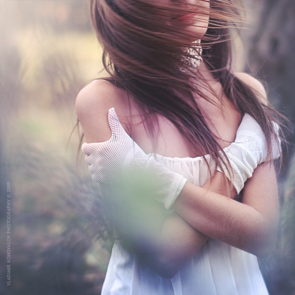 Save_Me_From_This_Cold_Inside_by_soulofautumn87.jpg