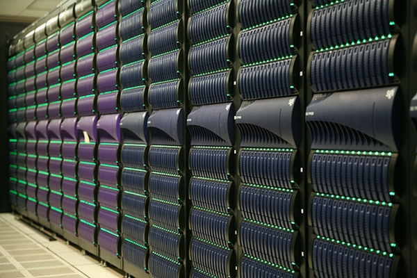 supercomputerswinburne_dh_fx57.jpg