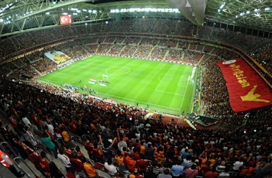 arena-1322120792.jpg