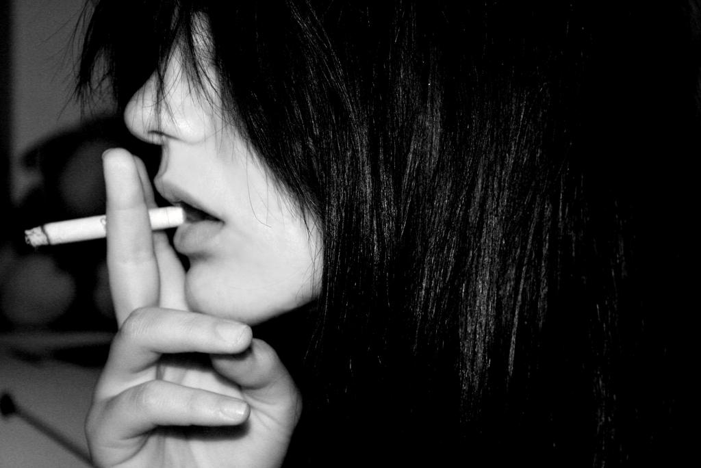 cigarette_by_cherrypie_gm.jpg