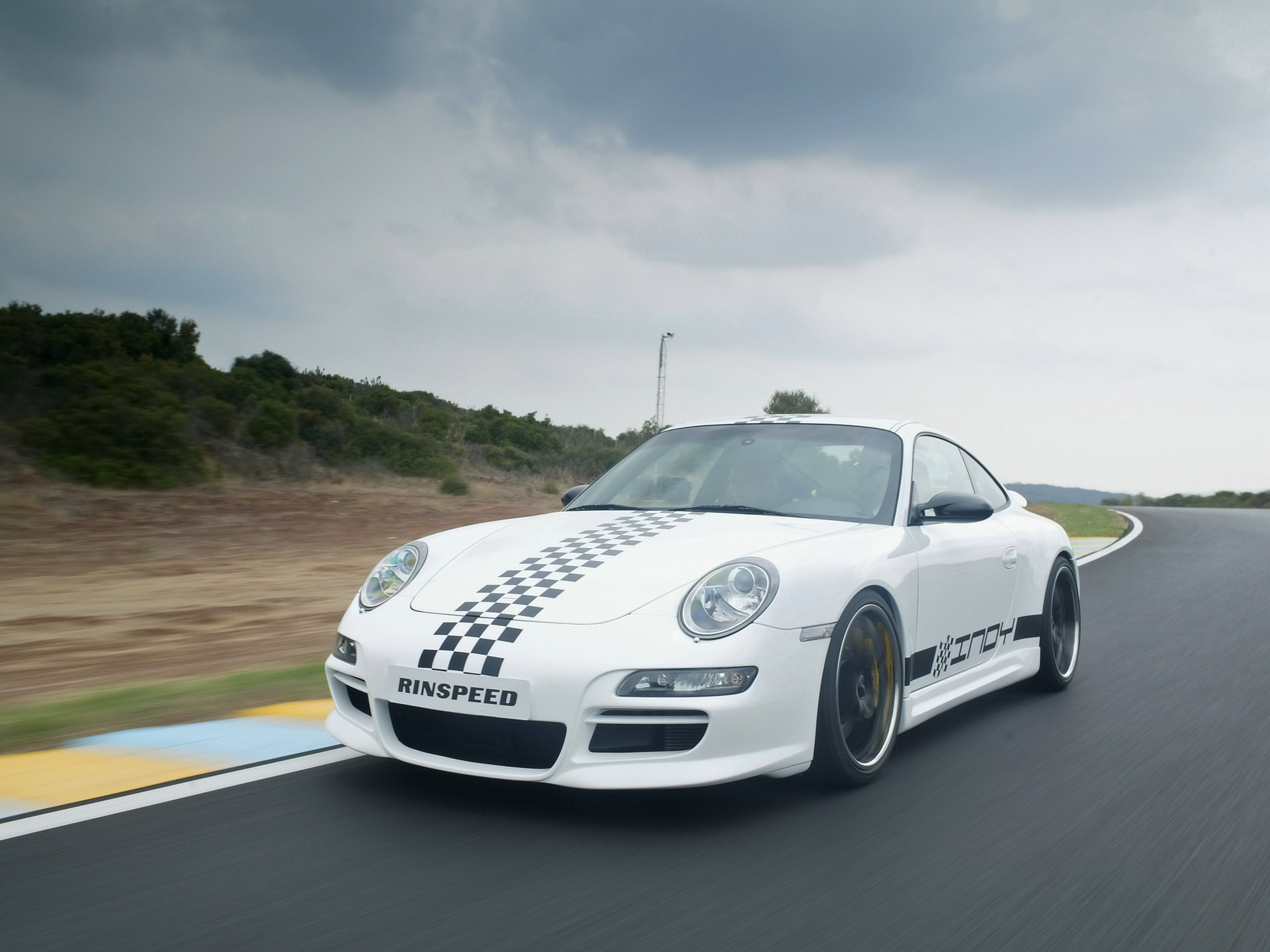 porsche-resimleri23.jpg