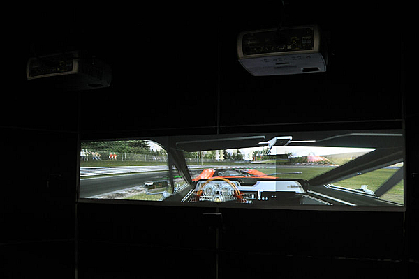 nvidia_3dvisionsurround_2_dh_fx57.jpg