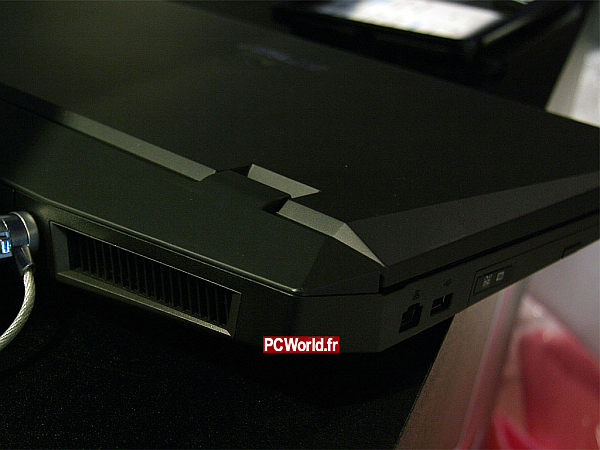 asus_g73jh_1_dh_fx57.jpg