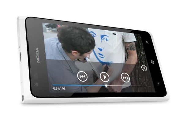 DH_Nokia_900_Preorder_1.jpg