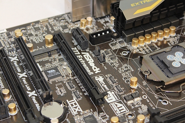 asrockz77extreme6_3_dh_fx57.jpg
