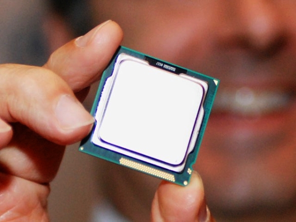 intelsandyigpu2a_dh_fx57.jpg